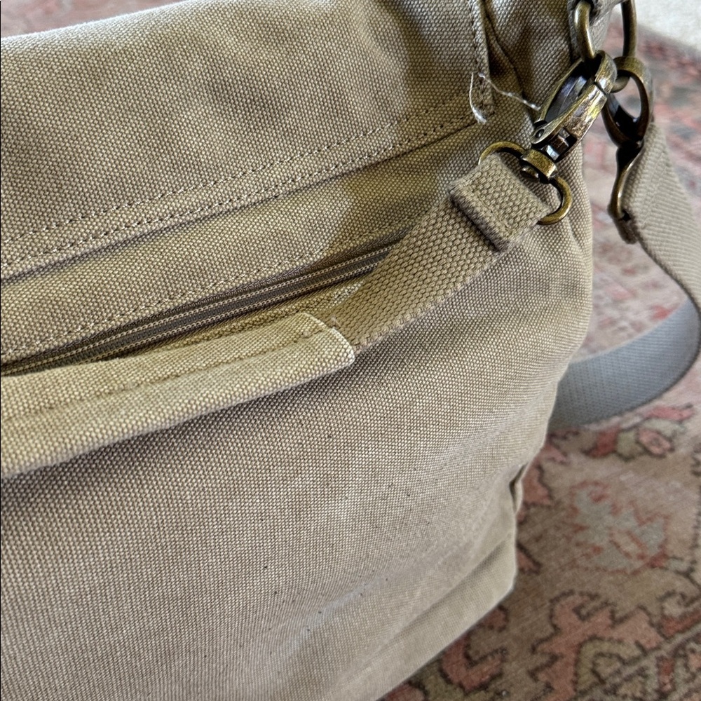 Kelly Moore Olive Green Canvas Camera Bag with Brown Leather Accents - Picture 6 of 6